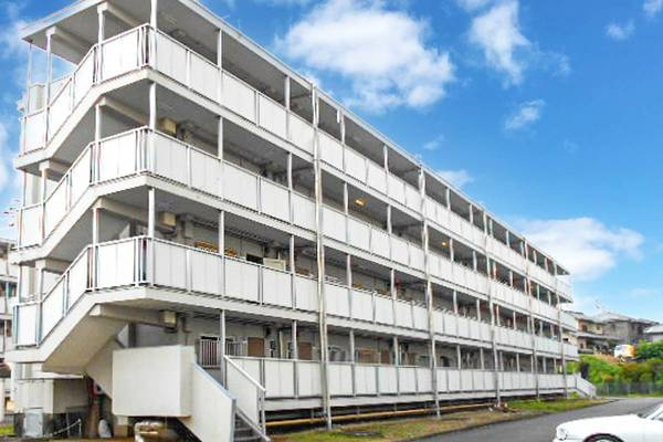 ビレッジハウス長草3号棟の外観|外観です