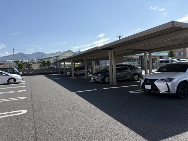 ソルト・レイクの駐車場|駐車場