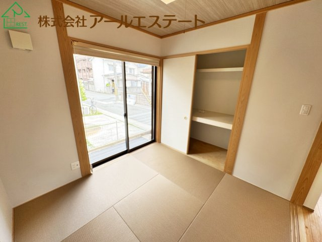 姫路市広峰1丁目　　　JR「野里駅」徒歩15分の和室