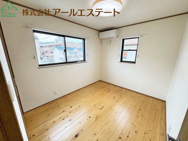 姫路市広峰1丁目　　　JR「野里駅」徒歩15分の寝室