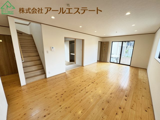 姫路市広峰1丁目　　　JR「野里駅」徒歩15分の居間・リビング