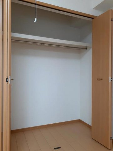 バードマウンテン古宿の収納