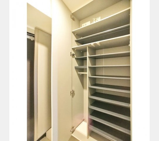 福岡市中央区港２丁目の賃貸マンションの収納|収納靴箱