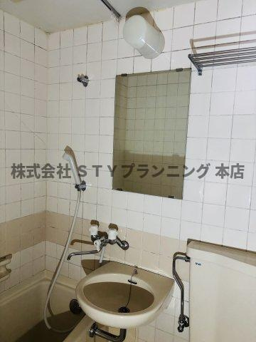 仲介手数料0円！千寿ビルの洗面所