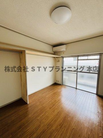 仲介手数料0円！千寿ビルの洋室