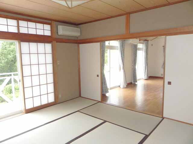 伊東市　すいらん荘別荘地の和室