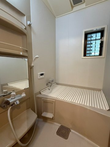 奥本町　戸建の浴室