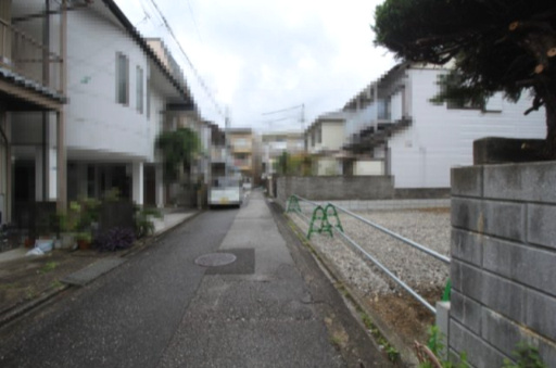 昭和町　新築戸建　の前面道路含む現地写真|前面道路　南側　幅4.0ｍ　公道　接面9.5ｍ　