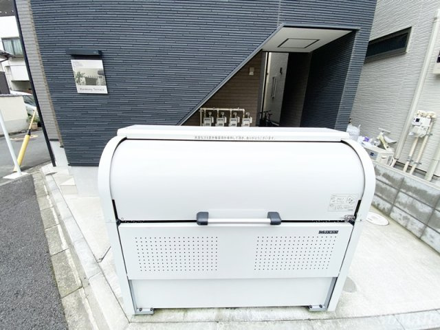 ハーモニーテラス王子本町のその他共用部分|敷地内ゴミ捨て場です☆