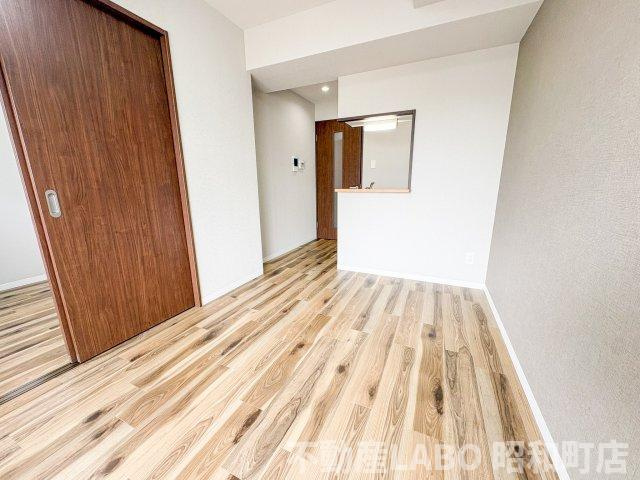 ウェルホームズ住吉大社の居間・リビング