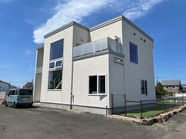 斜里町光陽町46番 中古住宅｜【利便性と広さを両立した好環境】 バス停
