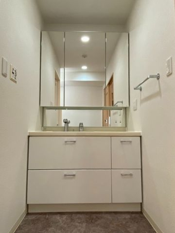 T's garden北柏　2号棟の洗面所|使いやすい洗面所です(参考写真です)