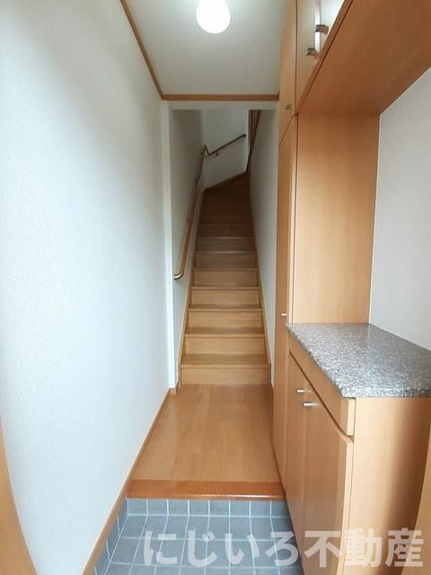 フランブリッサAの玄関