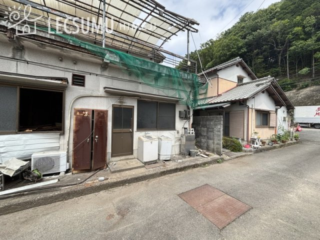 姫路市夢前町前之庄/売土地の前面道路含む現地写真