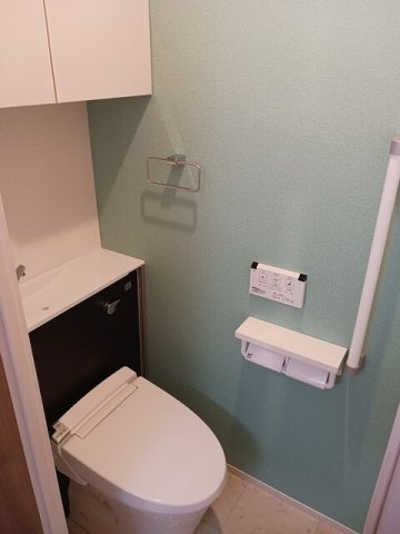 落ち着いたトイレです