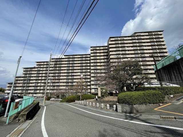 グリーンタウン香里ケ丘A棟