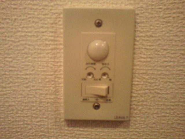 人感センサー