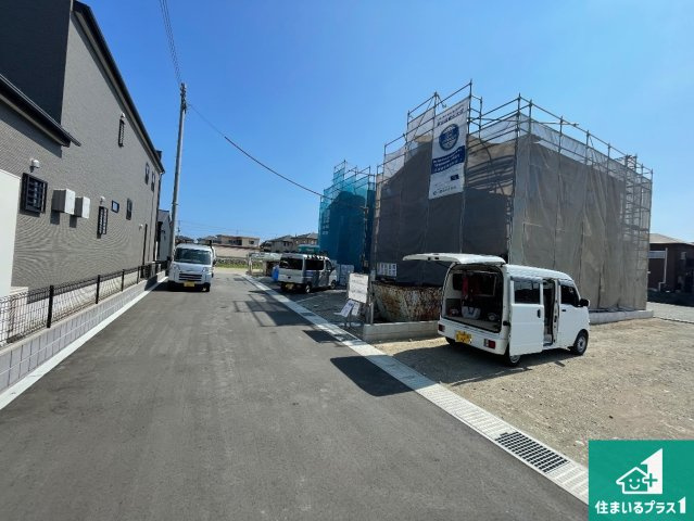 姫路市大津区天満　第8期　新築一戸建ての前面道路含む現地写真|周辺は落ち着いた街並みの住宅地！子育てがしやすい住環境です！まだ未完成ですが、現地でしかわからない事もございます。是非一度ご覧ください。