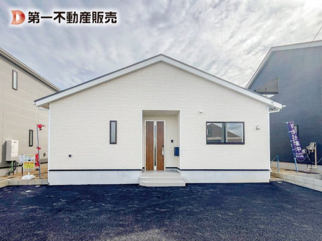 亀山市布気町《2号棟》