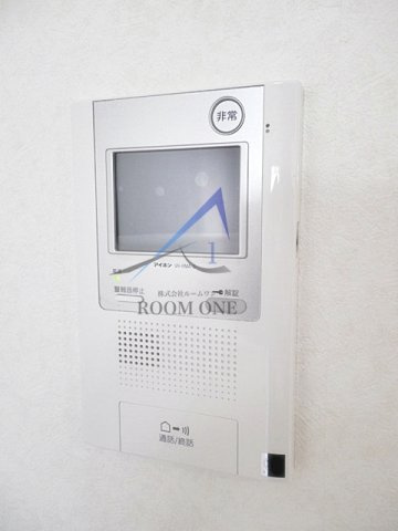 ルーブル練馬沼袋のセキュリティ|モニター付きインターホンです。
