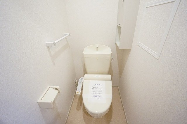 【トイレ】 | メゾングラースⅤ | 落ち着いたトイレです