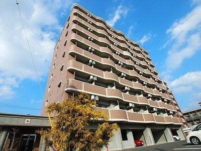 【外観】 | グランド・コスモ | 建物外観を気になさる方へ、見た目の良い物件です