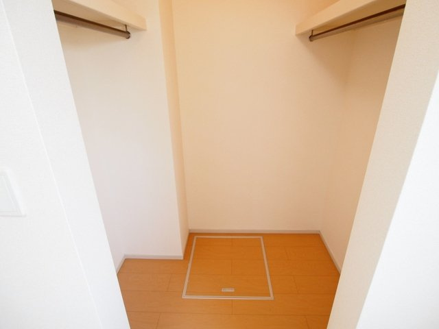 【収納】 | サンリット八児 | こまごまとしたものを収納できそうですね