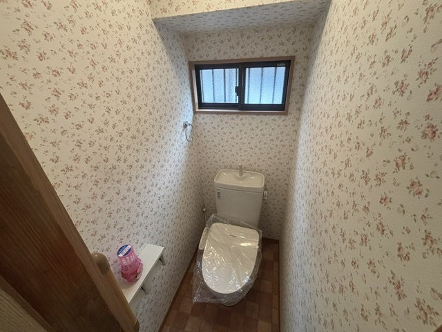 宇治蔭山貸家のトイレ