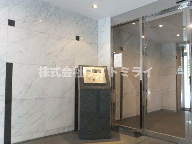 北区田端３丁目の賃貸マンションのエントランス| 