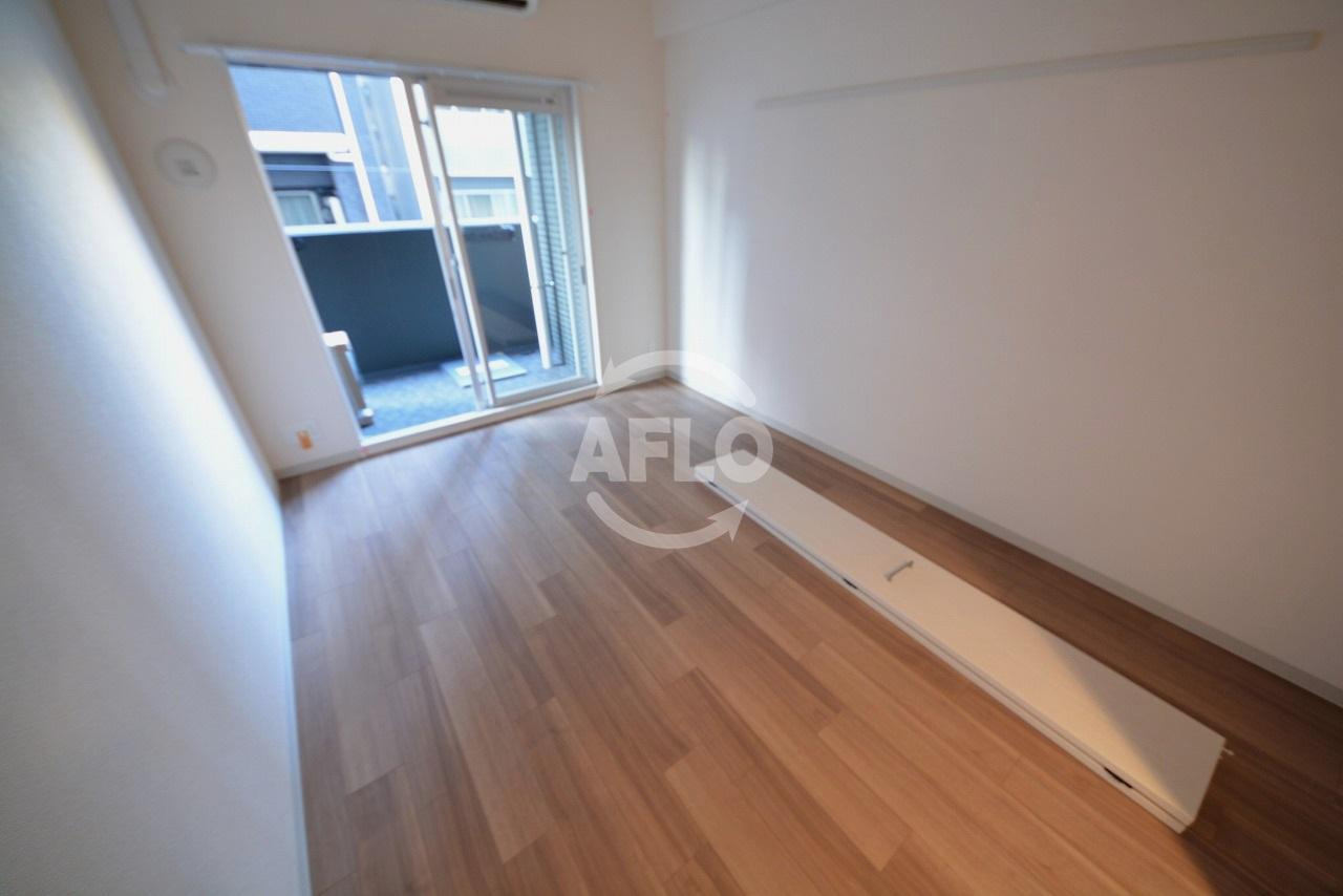 プレサンス松屋町駅前デュオの居間・リビング|プレサンス松屋町駅前デュオ　洋室