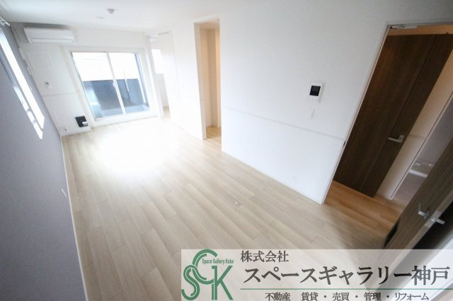 マカニカイ江井島の居間・リビング|※お部屋により仕様が異なる場合があります※