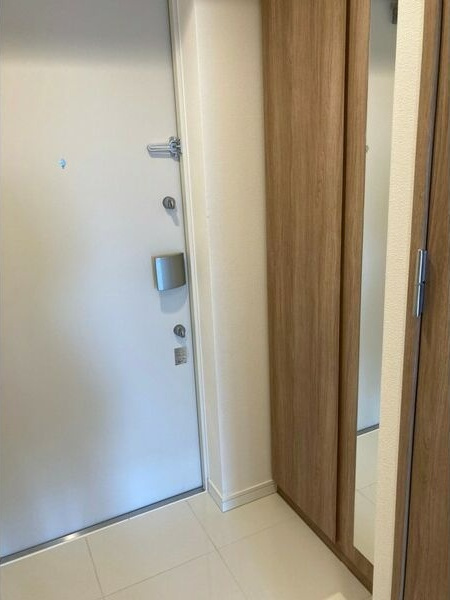 メイクス上前津Ⅲの玄関|落ち着いた玄関です