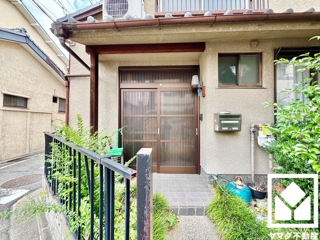 伏見区深草直違橋南1丁目の外観