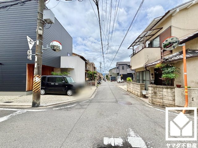 伏見区深草直違橋南1丁目の前面道路含む現地写真