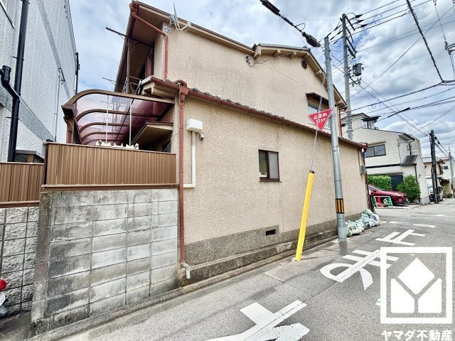 伏見区深草直違橋南1丁目の外観