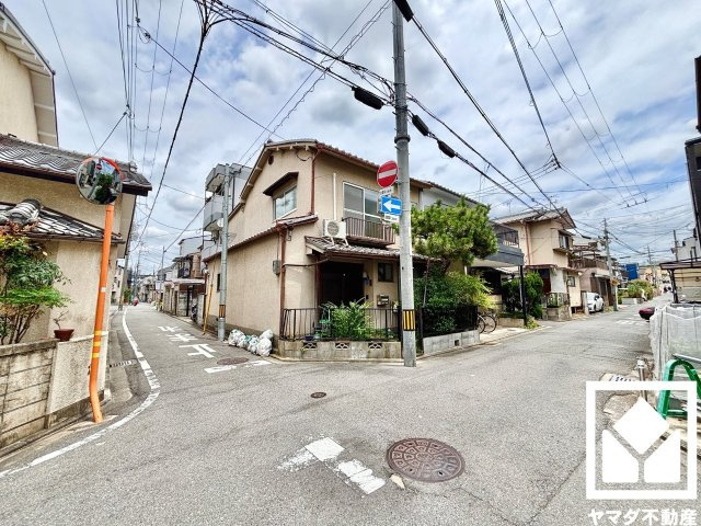 伏見区深草直違橋南1丁目の外観