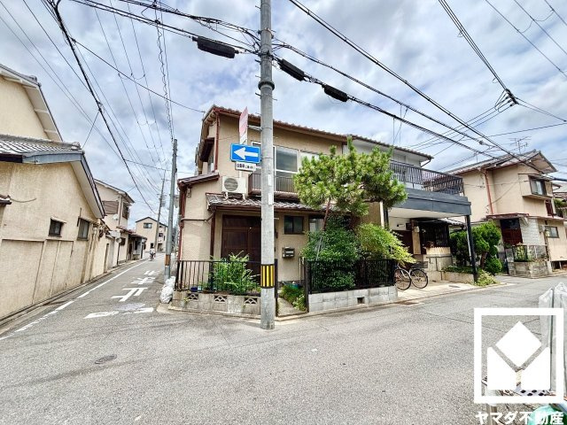 伏見区深草直違橋南1丁目の外観