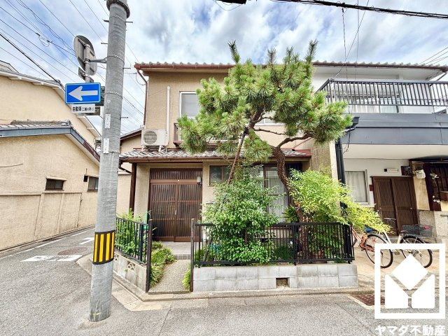 伏見区深草直違橋南1丁目の外観