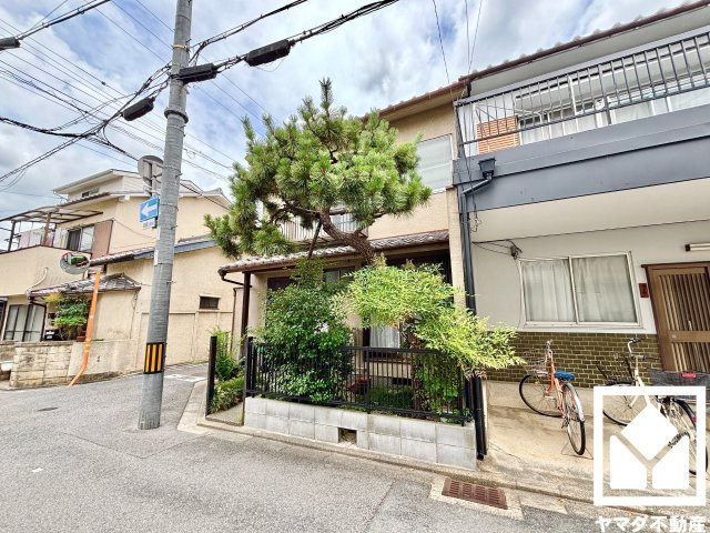 伏見区深草直違橋南1丁目の外観