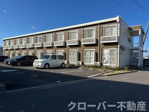 レオパレスルートイレブンの外観