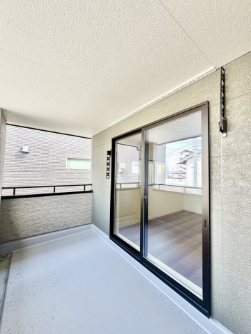 毎週末現地内覧会開催！泉佐野市南中樫井　新築戸建のバルコニー