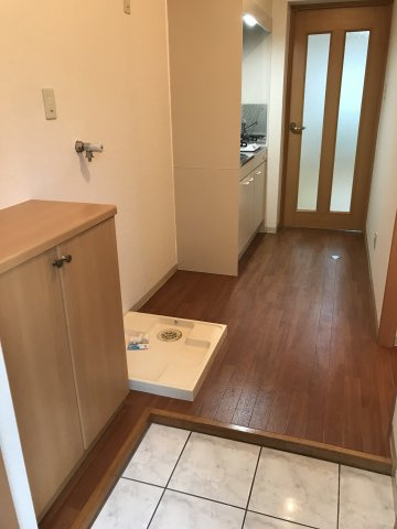 メゾンアソシエの玄関