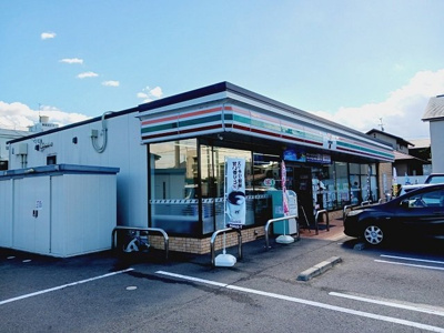 【周辺】 | グレーステンダー | セブンイレブン土手内店様まで750m