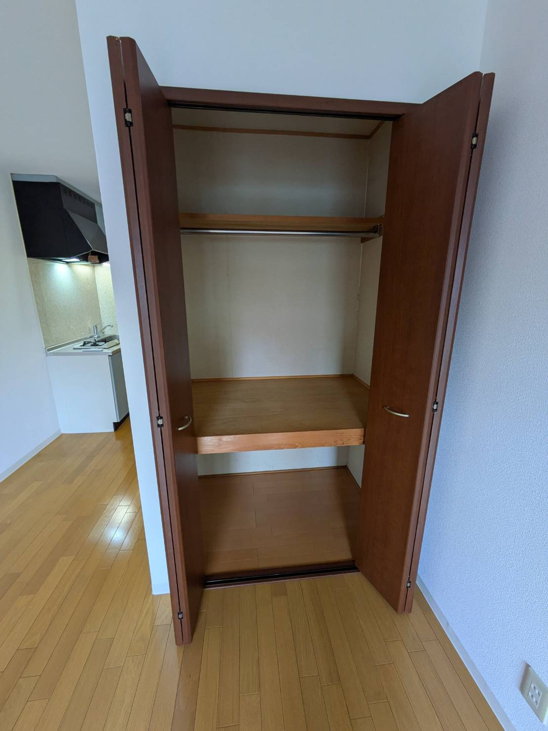 メゾンリュートⅡ番館の収納