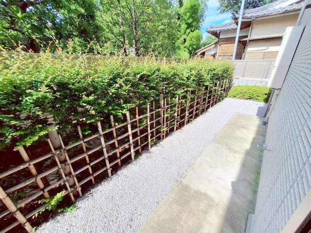 Ａｄｏｎｉｓ　Ｂの庭|※別部屋参考写真