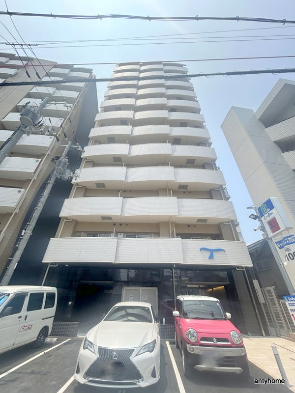 セレニテ新大阪エクラ　仲介手数料無料の外観
