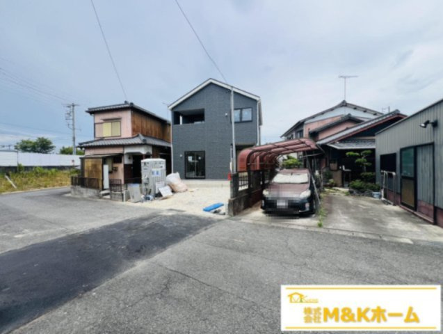 半田市美原町1丁目　全1棟の外観|R8.7.8撮影　全居室フローリング仕様♪
