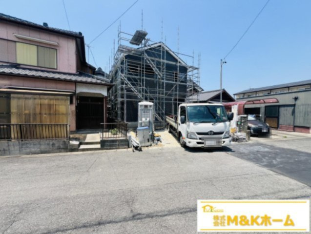 半田市美原町1丁目　全1棟の外観|R8.7.8撮影　リビングイン階段☆