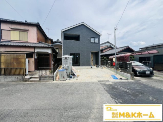 半田市美原町1丁目　全1棟の外観|R8.7.8撮影　全居室収納完備♪