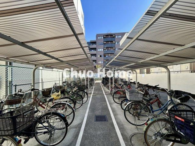 グリーンパーク第6綾瀬の駐輪場|【自転車置き場】最新の空き状況や費用などの詳細は担当スタッフまでお問い合わせください。